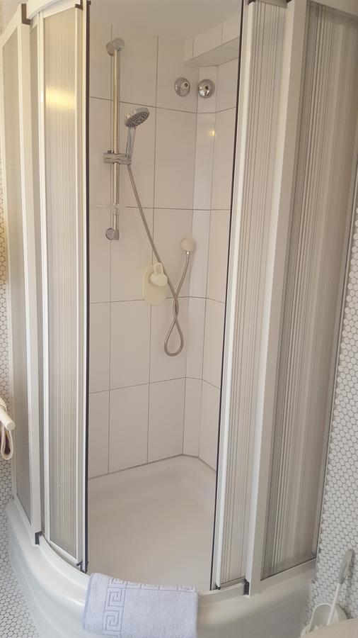 Hotel-Restaurant Ratsstube カルフ エクステリア 写真